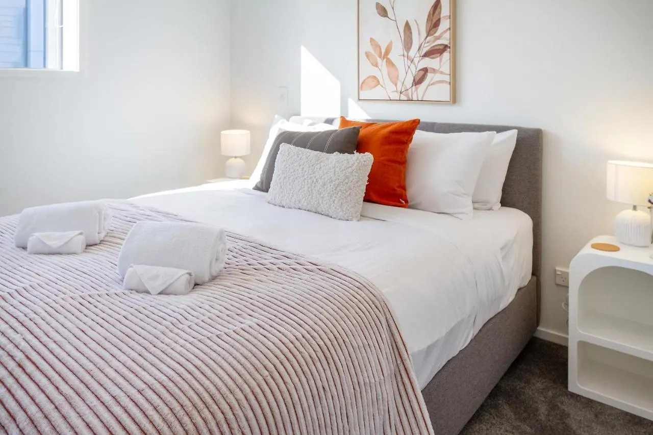 The Happy Hideaway 2 Bed 2 Bath Apartment Christchurch